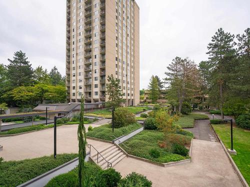 1006 9541 Erickson Drive, Burnaby, BC 