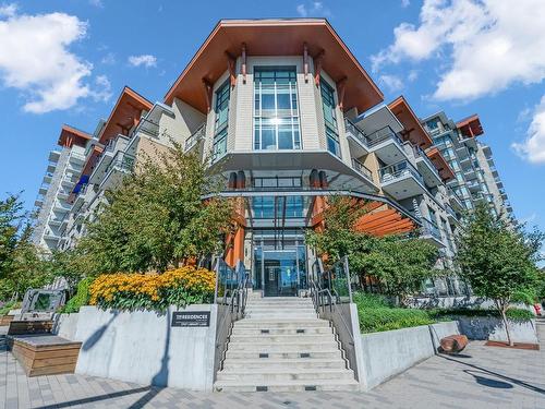 306 2707 Library Lane, North Vancouver, BC 