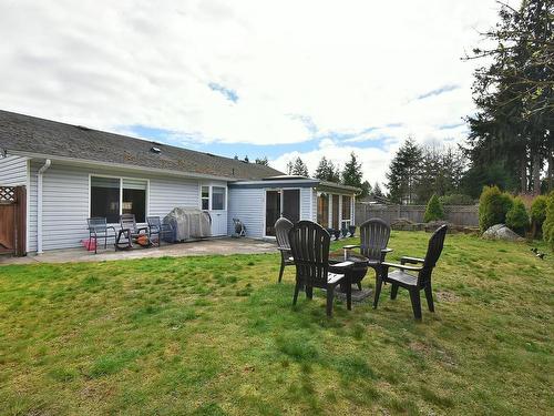 5643 Curtis Place, Sechelt, BC 