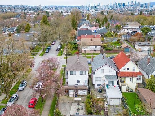 1448 Lakewood Drive, Vancouver, BC 