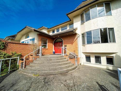 7607 Arvin Court, Burnaby, BC 