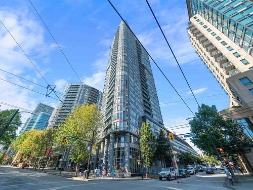 1905 233 Robson Street, Vancouver, BC 