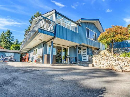 300 W Balmoral Road, North Vancouver, BC 