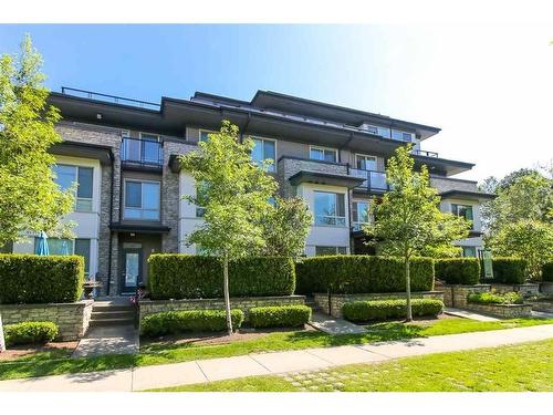 414 7488 Byrnepark Walk, Burnaby, BC 