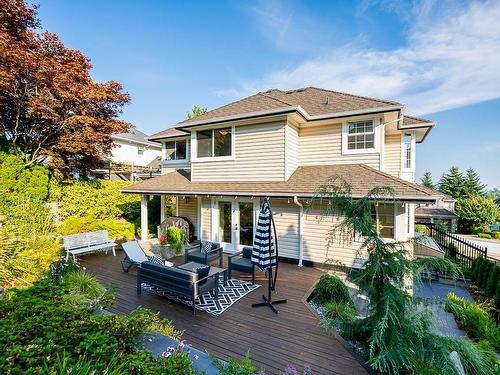 2637 Sandstone Crescent, Coquitlam, BC 