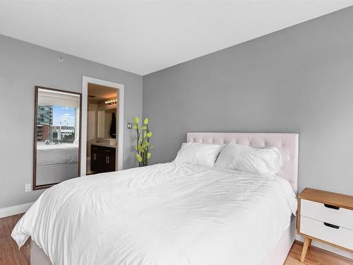 1004 183 Keefer Place, Vancouver, BC 