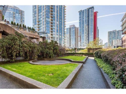 1004 183 Keefer Place, Vancouver, BC 