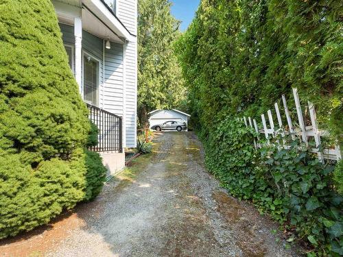 22537 Brickwood Close, Maple Ridge, BC 