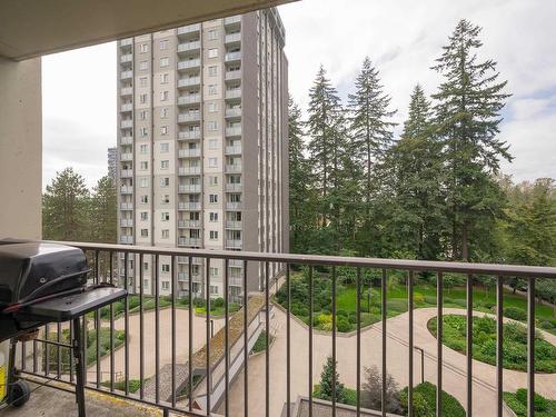 502 9595 Erickson Drive, Burnaby, BC 