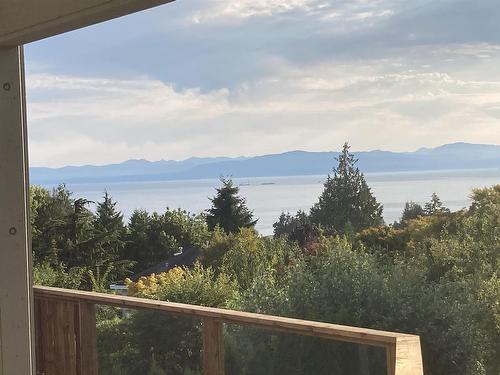 4845 Bluegrouse Drive, Sechelt, BC 