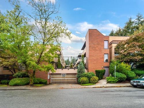 303 333 Wethersfield Drive, Vancouver, BC 