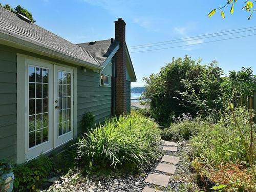 507 S Fletcher Road, Gibsons, BC 