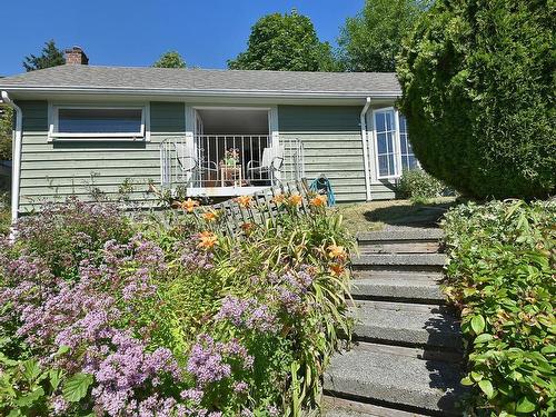 507 S Fletcher Road, Gibsons, BC 