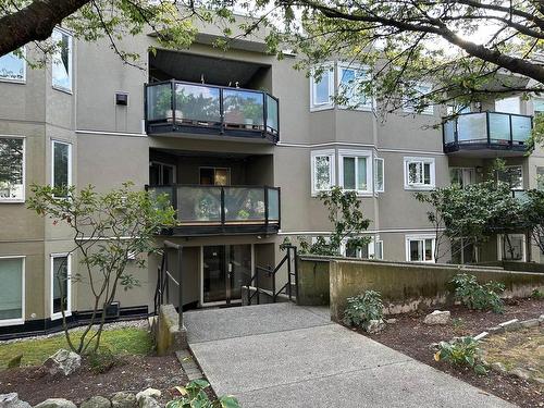 303 175 W 4Th Street, North Vancouver, BC 