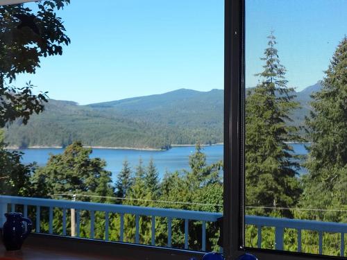 5885 Sandy Hook Road, Sechelt, BC 