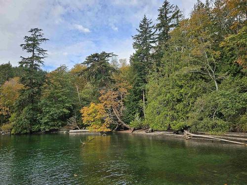 970 Mount Artaban Road, Gambier Island, BC 