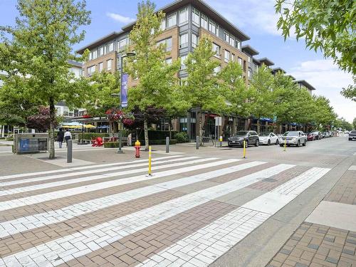 322 2280 Wesbrook Mall, Vancouver, BC 