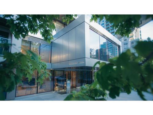 3302 1480 Howe Street, Vancouver, BC 