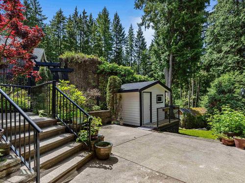 2668 Fern Drive, Anmore, BC 