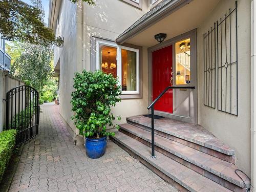 2237 W 14Th Avenue, Vancouver, BC 