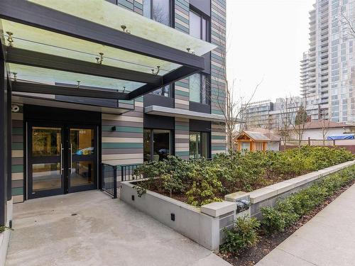 106 488 W 58Th Avenue, Vancouver, BC 