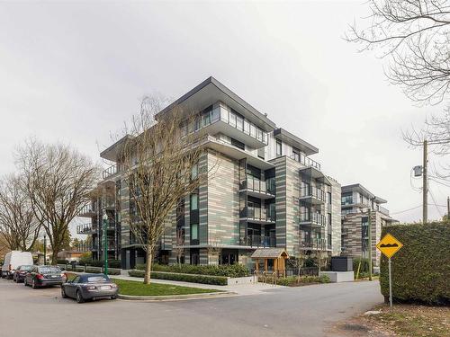 106 488 W 58Th Avenue, Vancouver, BC 