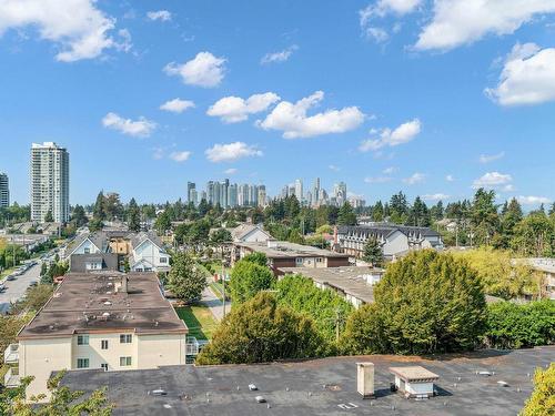 905 7088 Salisbury Avenue, Burnaby, BC 