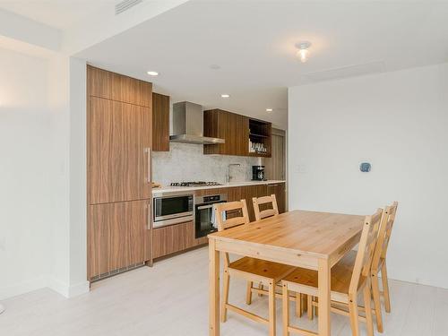 1401 1768 Cook Street, Vancouver, BC 