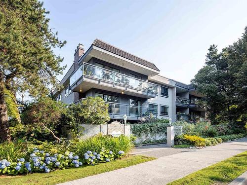 210 319 E 7Th Avenue, Vancouver, BC 