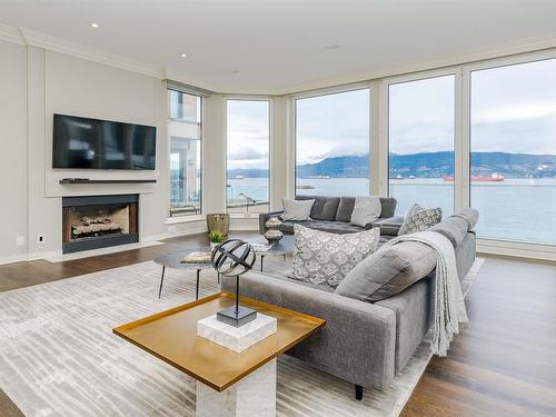 3341 Point Grey Road, Vancouver, BC 