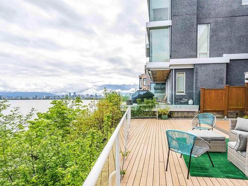 3341 Point Grey Road, Vancouver, BC 