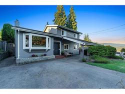 4086 BROCKTON CRESCENT  North Vancouver, BC V7G 1E6