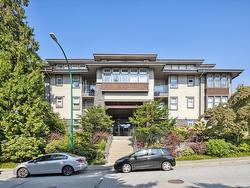 404 188 W 29TH STREET  North Vancouver, BC V7N 0A2