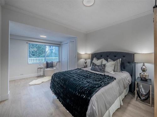 1472 Fulton Avenue, West Vancouver, BC 