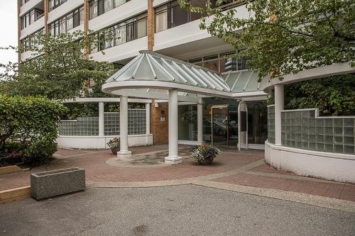 806 6631 Minoru Boulevard, Richmond, BC 