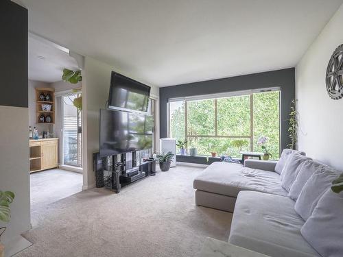 309 48 Richmond Street, New Westminster, BC 