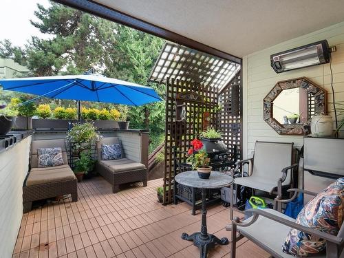 1042 Ironwork Passage, Vancouver, BC 