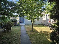 5389 JOYCE STREET  Vancouver, BC V5R 4H3