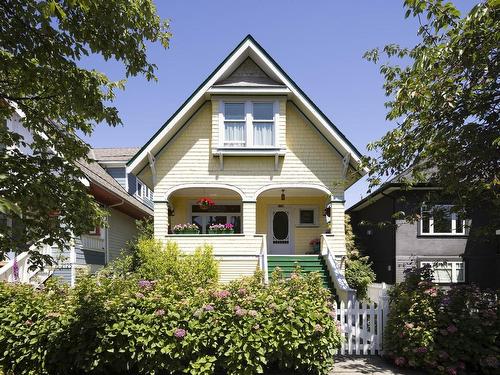 2129 Graveley Street, Vancouver, BC 