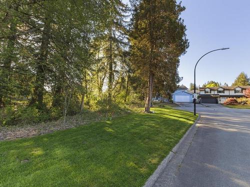 12610 Thornton Place, Maple Ridge, BC 