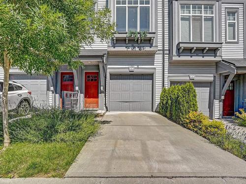 62 3552 Victoria Drive, Coquitlam, BC 