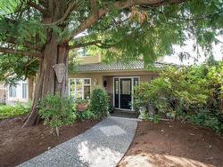 6890 CEDAR ROSE COURT  Burnaby, BC V5J 5J7