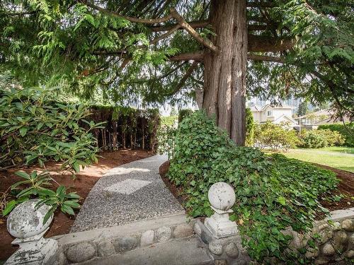 6890 Cedar Rose Court, Burnaby, BC 