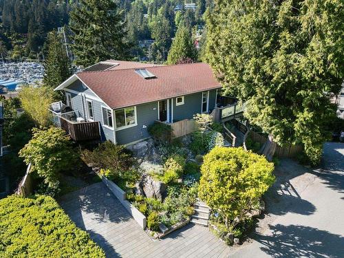 5755 Telegraph Trail, West Vancouver, BC 