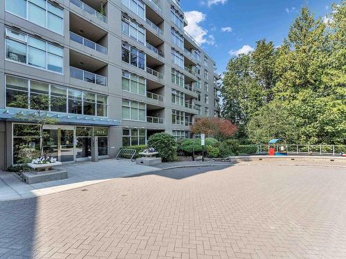 903 9232 University Crescent, Burnaby, BC 