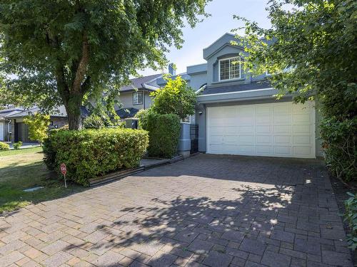 5557 Cornwall Drive, Richmond, BC 