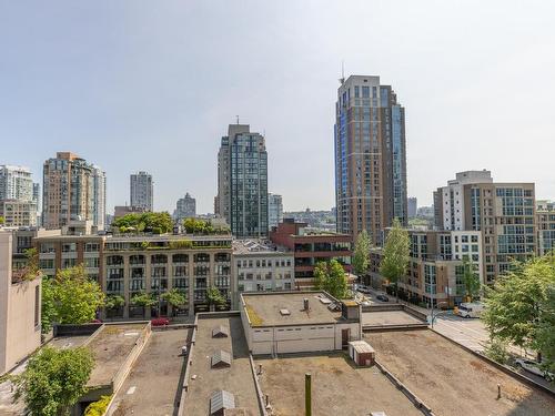 901 1280 Richards Street, Vancouver, BC 