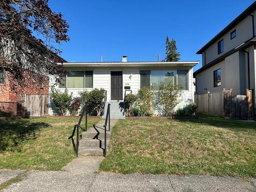 7230 Gladstone Street, Vancouver, BC 