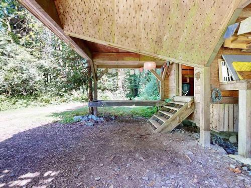 1030 S Rustad Road, Squamish, BC 