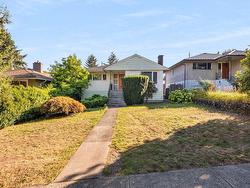 2528 E 29TH AVENUE  Vancouver, BC V5R 1V1